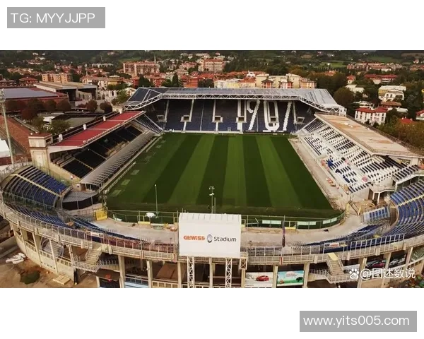 当绿茵传奇邂逅命运之光他们在球场与心跳中重生 当绿茵传奇邂逅命运之光他们在球场与心跳中重生