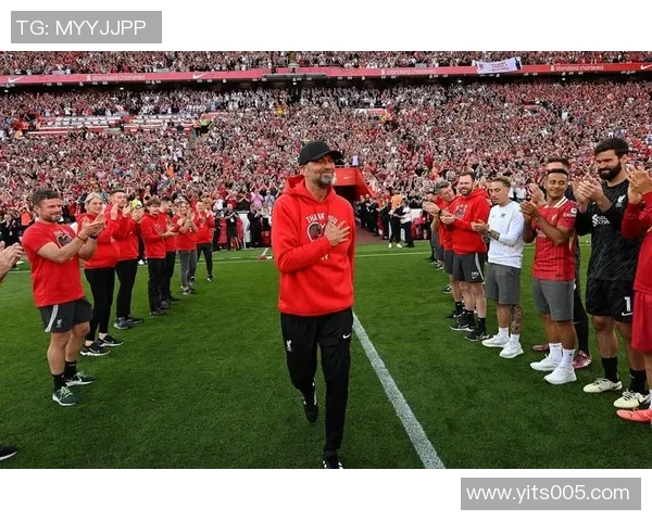 现役足球巨星精彩瞬间集锦全球足坛风采尽展 现役足球巨星精彩瞬间集锦全球足坛风采尽展