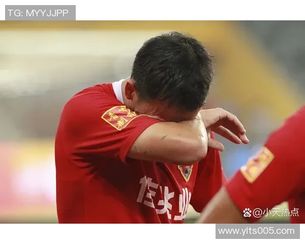 最悲惨足球球星背后的心酸故事与命运无常的跌宕起伏