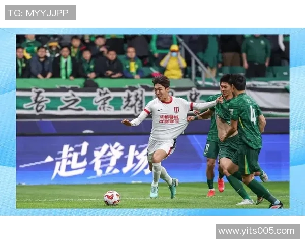 成都足球第一球星是谁 他在成都足球历史中的地位和影响揭秘